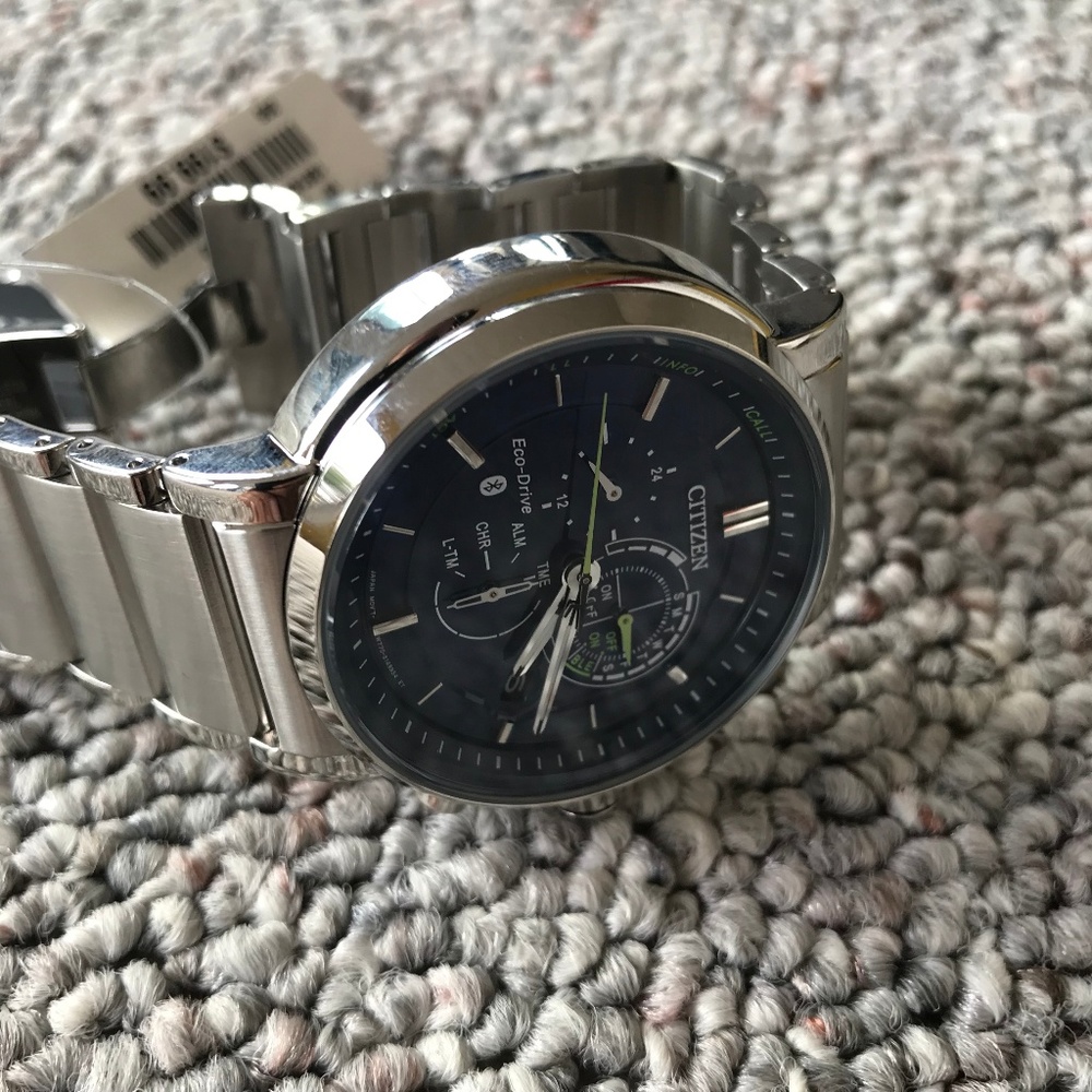 CITIZEN Eco-Drive Proximity Hybrid Smart Watch - Picture 4 of 8